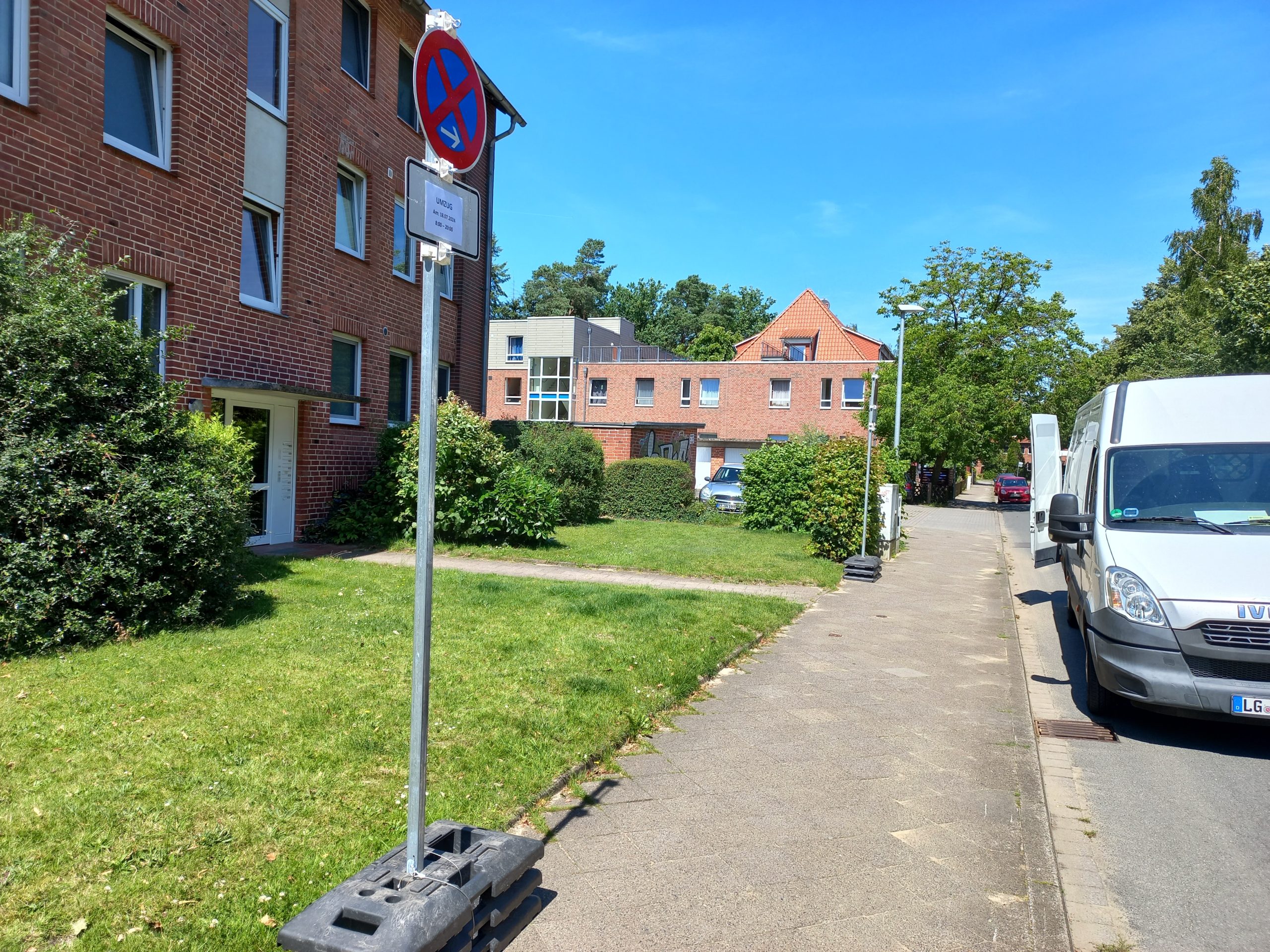 Halteverbot Lüneburg bei der Einrichtung einer Halteverbotszone für einen Umzug